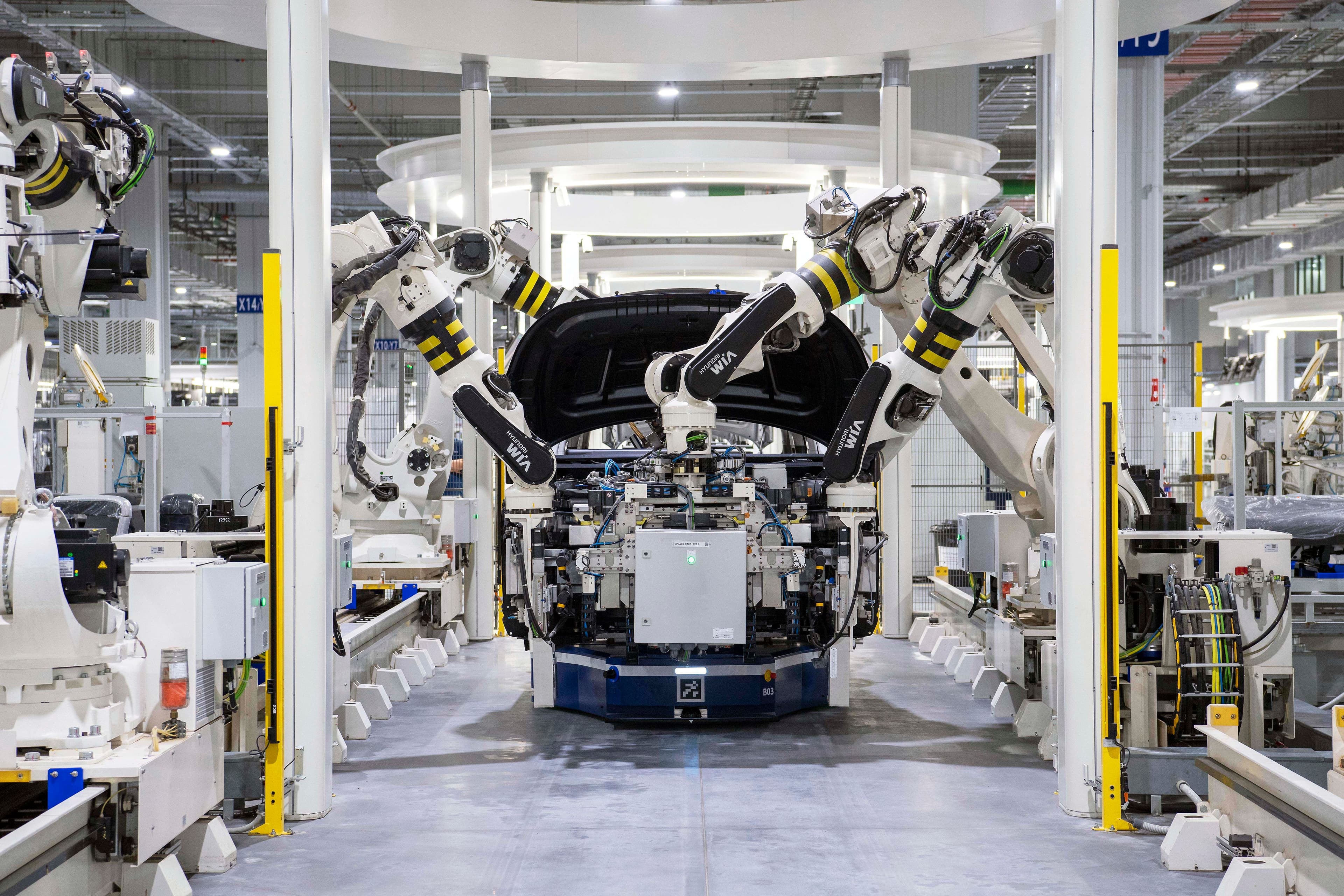 Automotive and industrial production floor