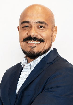 Marco Saenz portrait